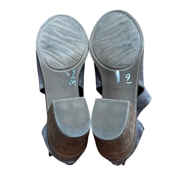 Carlos by Carlos Santana Della Ankle Boots Women's 9M Suede Heel Tan Zip Buckle - Picture 6 of 9